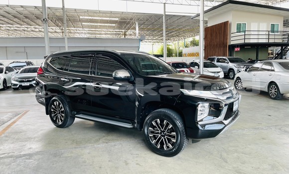 Buy Used Mitsubishi Pajero Sport Black Car in Bangkok in Bangkok Buy Used Mitsubishi Pajero Sport Black Car in Bangkok in Bangkok
