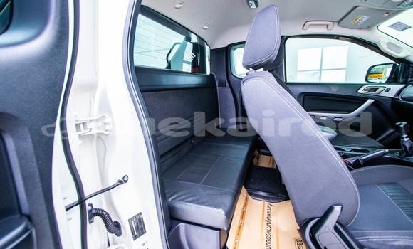 ซื้อ รถมือสอง Ford Ranger ขาว รถยนต์ ใน %{เมือง} ใน กรุงเทพมหานคร ซื้อ รถมือสอง Ford Ranger ขาว รถยนต์ ใน %{เมือง} ใน กรุงเทพมหานคร