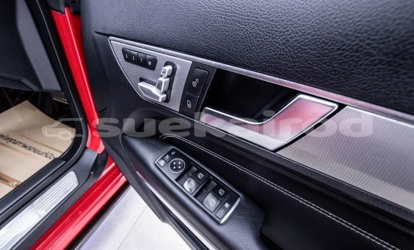ซื้อ รถมือสอง Mercedes-Benz E-Classe สีแดง รถยนต์ ใน %{เมือง} ใน กรุงเทพมหานคร ซื้อ รถมือสอง Mercedes-Benz E-Classe สีแดง รถยนต์ ใน %{เมือง} ใน กรุงเทพมหานคร