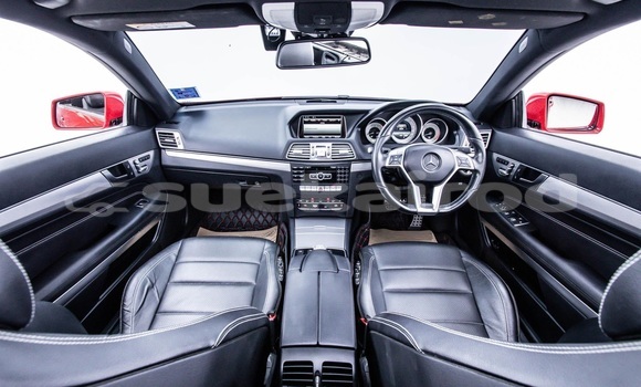 ซื้อ รถมือสอง Mercedes-Benz E-Classe สีแดง รถยนต์ ใน %{เมือง} ใน กรุงเทพมหานคร ซื้อ รถมือสอง Mercedes-Benz E-Classe สีแดง รถยนต์ ใน %{เมือง} ใน กรุงเทพมหานคร