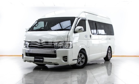 Buy Used Toyota Commuter White Car in Bangkok in Bangkok