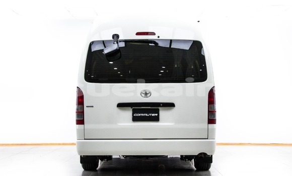 Buy Used Toyota Commuter White Car in Bangkok in Bangkok Buy Used Toyota Commuter White Car in Bangkok in Bangkok