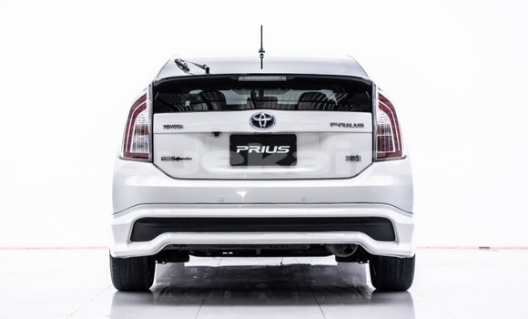 Buy Used Toyota Prius White Car in Bangkok in Bangkok Buy Used Toyota Prius White Car in Bangkok in Bangkok