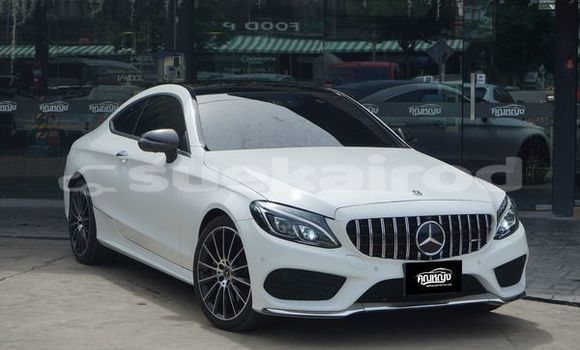 Buy Used Mercedes-Benz C250 coupe White Car in Bangkok in Bangkok