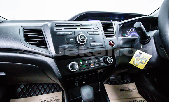 ซื้อ รถมือสอง Honda Civic ขาว รถยนต์ ใน %{เมือง} ใน กรุงเทพมหานคร ซื้อ รถมือสอง Honda Civic ขาว รถยนต์ ใน %{เมือง} ใน กรุงเทพมหานคร