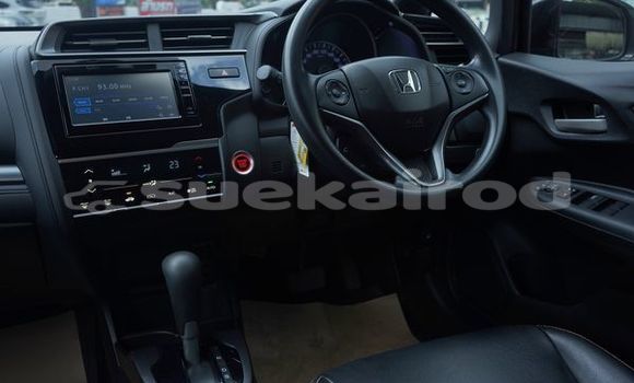 Buy Used Honda Jazz Silver Car in Bangkok in Bangkok Buy Used Honda Jazz Silver Car in Bangkok in Bangkok