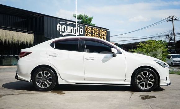 Buy Used Mazda 2 White Car in Bangkok in Bangkok Buy Used Mazda 2 White Car in Bangkok in Bangkok