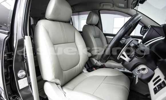 ซื้อ รถมือสอง Mitsubishi Pajero สีน้ำตาล รถยนต์ ใน %{เมือง} ใน กรุงเทพมหานคร ซื้อ รถมือสอง Mitsubishi Pajero สีน้ำตาล รถยนต์ ใน %{เมือง} ใน กรุงเทพมหานคร