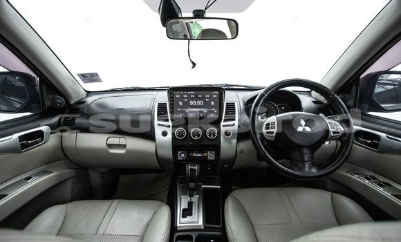 ซื้อ รถมือสอง Mitsubishi Pajero สีน้ำตาล รถยนต์ ใน %{เมือง} ใน กรุงเทพมหานคร ซื้อ รถมือสอง Mitsubishi Pajero สีน้ำตาล รถยนต์ ใน %{เมือง} ใน กรุงเทพมหานคร