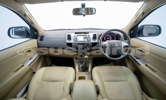 ซื้อ รถมือสอง Toyota Hiluxe VIGO ขาว รถยนต์ ใน %{เมือง} ใน กรุงเทพมหานคร ซื้อ รถมือสอง Toyota Hiluxe VIGO ขาว รถยนต์ ใน %{เมือง} ใน กรุงเทพมหานคร