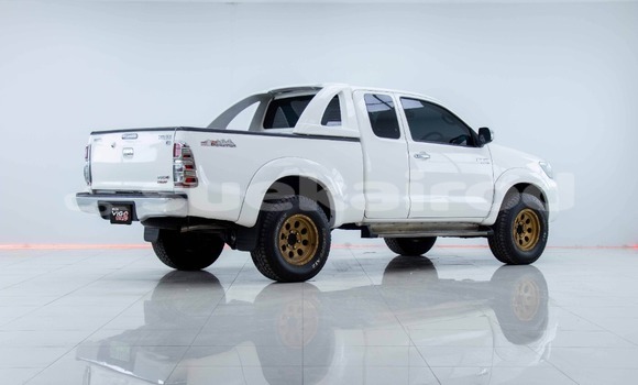 ซื้อ รถมือสอง Toyota Hiluxe VIGO ขาว รถยนต์ ใน %{เมือง} ใน กรุงเทพมหานคร ซื้อ รถมือสอง Toyota Hiluxe VIGO ขาว รถยนต์ ใน %{เมือง} ใน กรุงเทพมหานคร