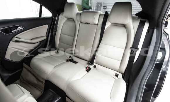 Buy Used MercedesâBenz CâClass Black Car in Bangkok in Bangkok Buy Used MercedesâBenz CâClass Black Car in Bangkok in Bangkok