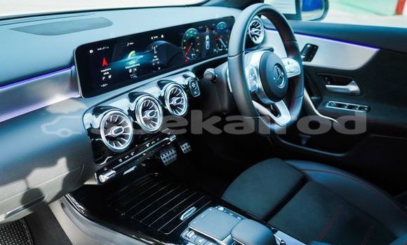 Buy Used Mercedes-Benz A200 White Car in Bangkok in Bangkok Buy Used Mercedes-Benz A200 White Car in Bangkok in Bangkok