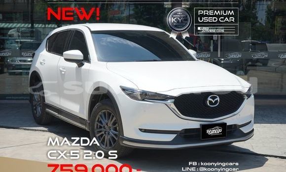 ซื้อ รถมือสอง Mazda CX-5 ขาว รถยนต์ ใน %{เมือง} ใน กรุงเทพมหานคร