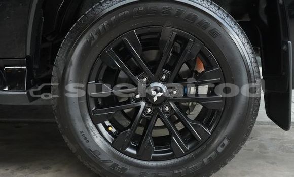 ซื้อ รถมือสอง Mitsubishi Pajero Sport สีดำ รถยนต์ ใน %{เมือง} ใน กรุงเทพมหานคร ซื้อ รถมือสอง Mitsubishi Pajero Sport สีดำ รถยนต์ ใน %{เมือง} ใน กรุงเทพมหานคร