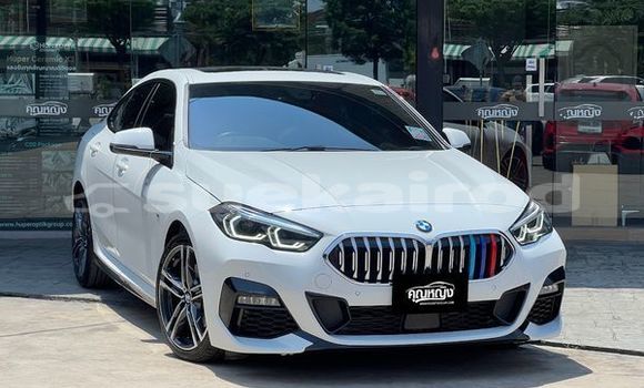ซื้อ รถมือสอง BMW 2-Series ขาว รถยนต์ ใน %{เมือง} ใน กรุงเทพมหานคร
