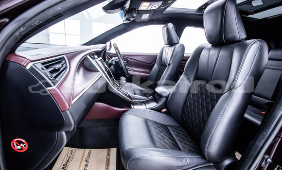 Buy Used Toyota Harrier Red Car in Bangkok in Bangkok Buy Used Toyota Harrier Red Car in Bangkok in Bangkok