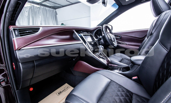 Buy Used Toyota Harrier Red Car in Bangkok in Bangkok Buy Used Toyota Harrier Red Car in Bangkok in Bangkok