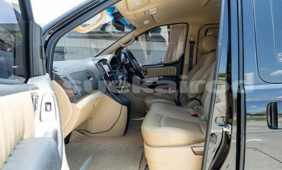 ซื้อ รถมือสอง Hyundai H1 สีดำ รถยนต์ ใน %{เมือง} ใน กรุงเทพมหานคร ซื้อ รถมือสอง Hyundai H1 สีดำ รถยนต์ ใน %{เมือง} ใน กรุงเทพมหานคร