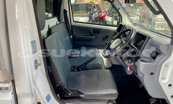 Buy Used Suzuki Carry White Car in Bangkok in Bangkok Buy Used Suzuki Carry White Car in Bangkok in Bangkok