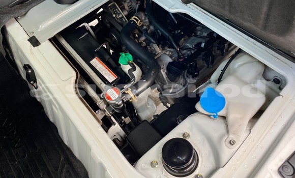 Buy Used Suzuki Carry White Car in Bangkok in Bangkok Buy Used Suzuki Carry White Car in Bangkok in Bangkok