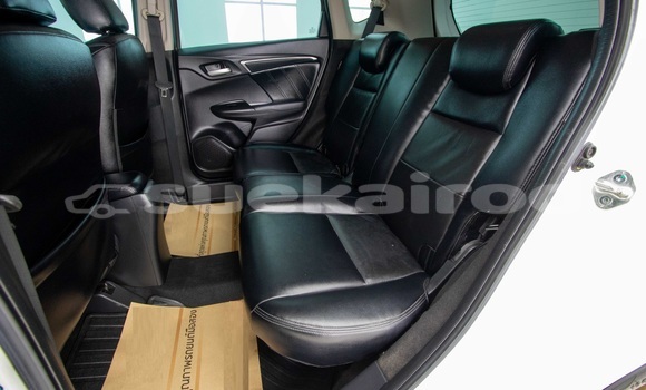 ซื้อ รถมือสอง Honda Jazz ขาว รถยนต์ ใน %{เมือง} ใน กรุงเทพมหานคร ซื้อ รถมือสอง Honda Jazz ขาว รถยนต์ ใน %{เมือง} ใน กรุงเทพมหานคร