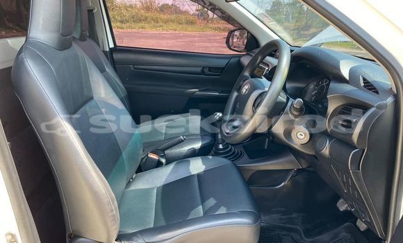 ซื้อ รถมือสอง Toyota Hilux ขาว รถยนต์ ใน %{เมือง} ใน กรุงเทพมหานคร ซื้อ รถมือสอง Toyota Hilux ขาว รถยนต์ ใน %{เมือง} ใน กรุงเทพมหานคร