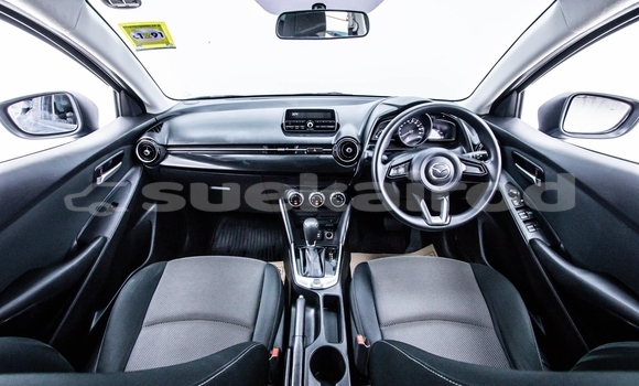 ซื้อ รถมือสอง Mazda 2 สีน้ำเงิน รถยนต์ ใน %{เมือง} ใน กรุงเทพมหานคร ซื้อ รถมือสอง Mazda 2 สีน้ำเงิน รถยนต์ ใน %{เมือง} ใน กรุงเทพมหานคร