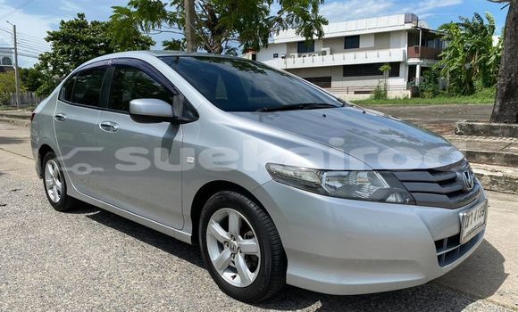 ซื้อ รถมือสอง Honda City อื่น ๆ รถยนต์ ใน %{เมือง} ใน กรุงเทพมหานคร