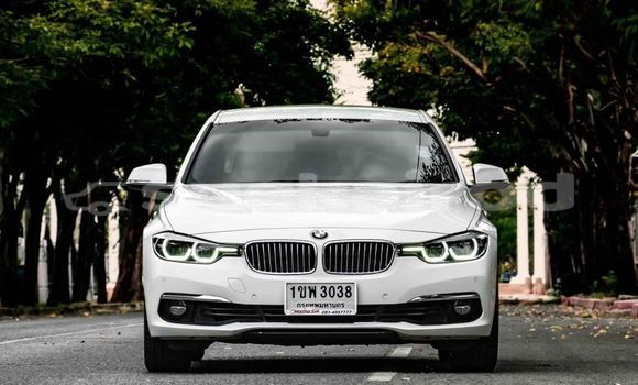 ซื้อ รถมือสอง BMW 2000 C/CS ขาว รถยนต์ ใน %{เมือง} ใน กรุงเทพมหานคร ซื้อ รถมือสอง BMW 2000 C/CS ขาว รถยนต์ ใน %{เมือง} ใน กรุงเทพมหานคร