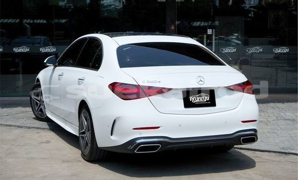 Buy Used Mercedes-Benz C-Classe White Car in Bangkok in Bangkok Buy Used Mercedes-Benz C-Classe White Car in Bangkok in Bangkok