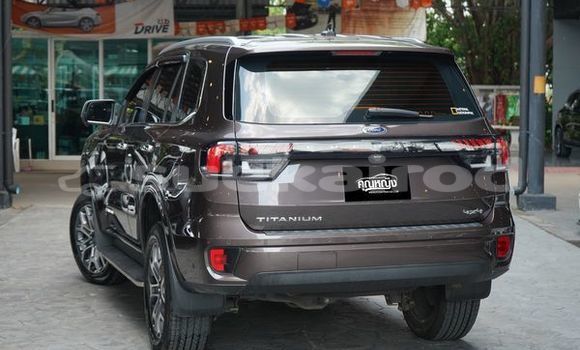 Buy Used Ford Everest Brown Car in Bangkok in Bangkok Buy Used Ford Everest Brown Car in Bangkok in Bangkok