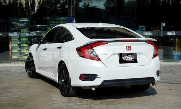 ซื้อ รถมือสอง Honda Civic ขาว รถยนต์ ใน %{เมือง} ใน กรุงเทพมหานคร ซื้อ รถมือสอง Honda Civic ขาว รถยนต์ ใน %{เมือง} ใน กรุงเทพมหานคร