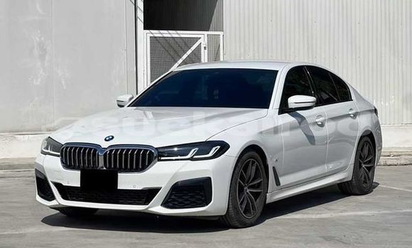 ซื้อ รถมือสอง BMW 5–Series ขาว รถยนต์ ใน %{เมือง} ใน กรุงเทพมหานคร