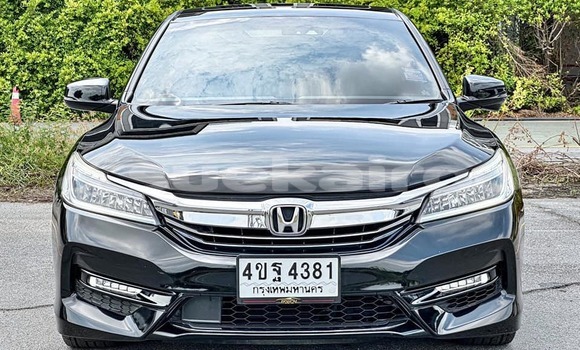 ซื้อ รถมือสอง Honda Accord สีดำ รถยนต์ ใน %{เมือง} ใน กรุงเทพมหานคร