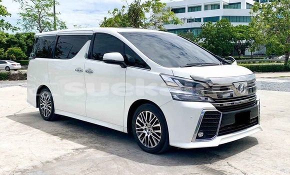 ซื้อ รถมือสอง Toyota Vellfire ขาว รถยนต์ ใน %{เมือง} ใน กรุงเทพมหานคร