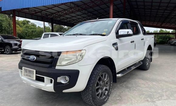 ซื้อ รถมือสอง Ford Ranger ขาว รถยนต์ ใน %{เมือง} ใน กรุงเทพมหานคร
