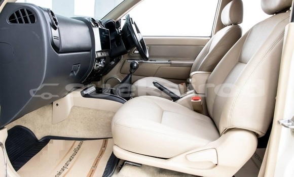 ซื้อ รถมือสอง Isuzu D-max Cab4 ขาว รถยนต์ ใน %{เมือง} ใน กรุงเทพมหานคร ซื้อ รถมือสอง Isuzu D-max Cab4 ขาว รถยนต์ ใน %{เมือง} ใน กรุงเทพมหานคร