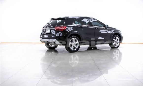 ซื้อ รถมือสอง Mercedes-Benz GLA-klasse สีดำ รถยนต์ ใน %{เมือง} ใน กรุงเทพมหานคร ซื้อ รถมือสอง Mercedes-Benz GLA-klasse สีดำ รถยนต์ ใน %{เมือง} ใน กรุงเทพมหานคร