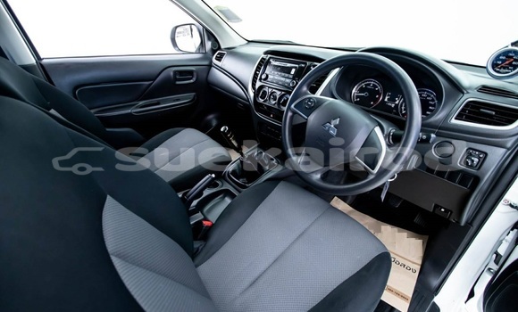Buy Used Mitsubishi Triton White Car in Bangkok in Bangkok Buy Used Mitsubishi Triton White Car in Bangkok in Bangkok