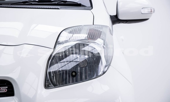 Buy Used Toyota Yaris White Car in Bangkok in Bangkok Buy Used Toyota Yaris White Car in Bangkok in Bangkok