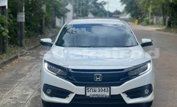 ซื้อ รถมือสอง Honda Civic อื่น ๆ รถยนต์ ใน %{เมือง} ใน กรุงเทพมหานคร