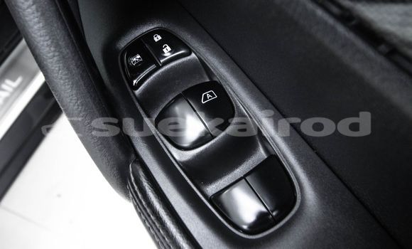 Buy Used Nissan X-Trail White Car in Bangkok in Bangkok Buy Used Nissan X-Trail White Car in Bangkok in Bangkok