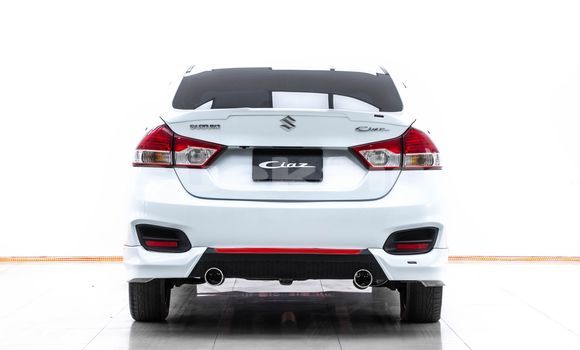 Buy Used Suzuki Ciaz White Car in Bangkok in Bangkok Buy Used Suzuki Ciaz White Car in Bangkok in Bangkok
