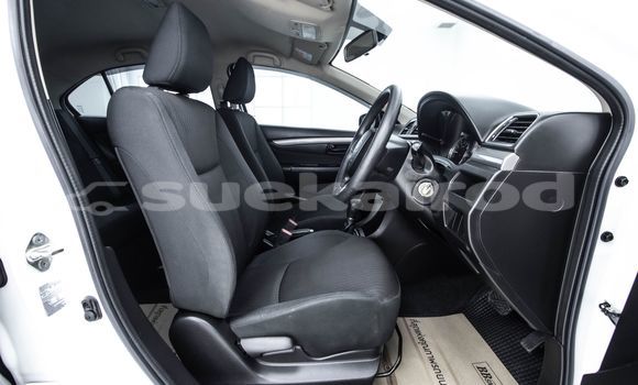 Buy Used Suzuki Ciaz White Car in Bangkok in Bangkok Buy Used Suzuki Ciaz White Car in Bangkok in Bangkok