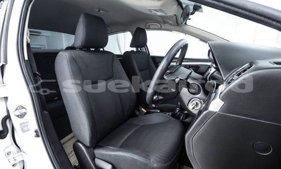 Buy Used Suzuki Ciaz White Car in Bangkok in Bangkok Buy Used Suzuki Ciaz White Car in Bangkok in Bangkok