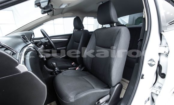 Buy Used Suzuki Ciaz White Car in Bangkok in Bangkok Buy Used Suzuki Ciaz White Car in Bangkok in Bangkok