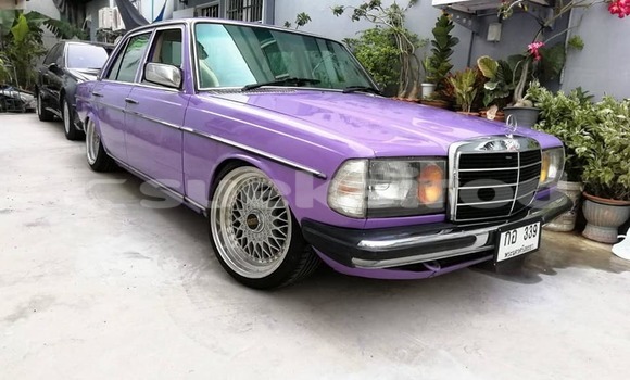 Buy Used Mercedes-Benz C-Classe Other Car in Bangkok in Bangkok