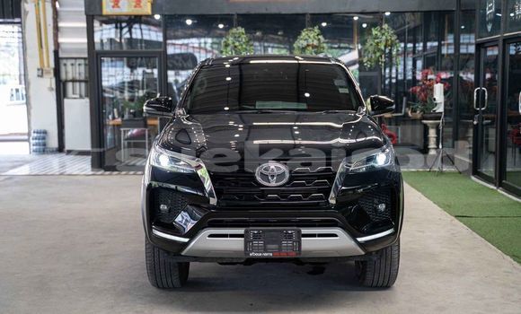 ซื้อ รถมือสอง Toyota Fortuner สีดำ รถยนต์ ใน %{เมือง} ใน กรุงเทพมหานคร