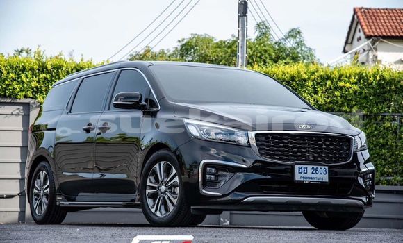 Buy Used Kia Carnival Black Car in Bangkok in Bangkok